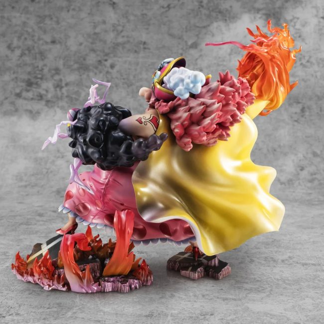 Galería Lado Izquierdo Great Pirate Big Mom One Piece SA-MAXIMUM P.O.P. MegaHouse