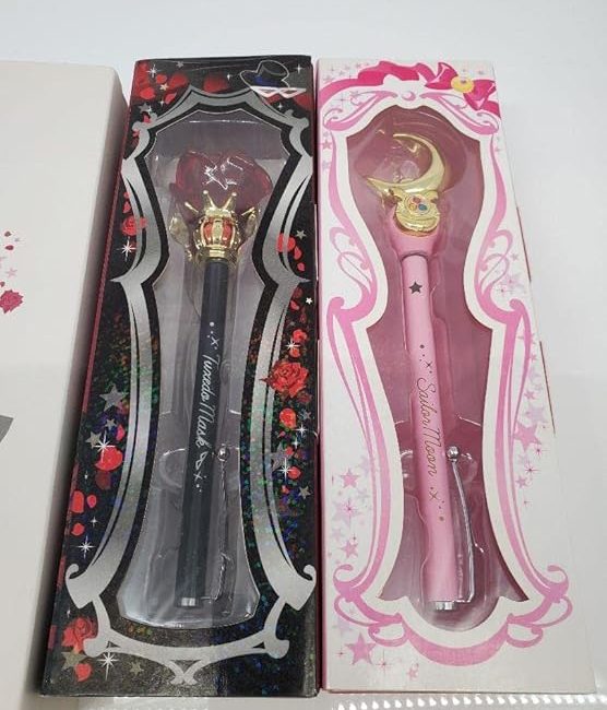 Caja Frente Close Up Usagi Serena Mamoru Darian Instruction Ball Plumas Apuntadores 20th Anniversary Sun-Star Stationery Sailor Moon